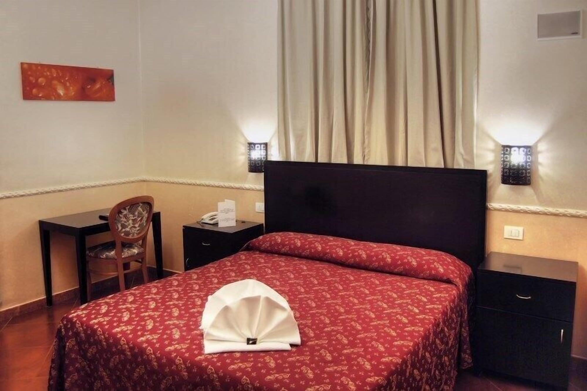 Hotel Picasso ローマ エクステリア 写真