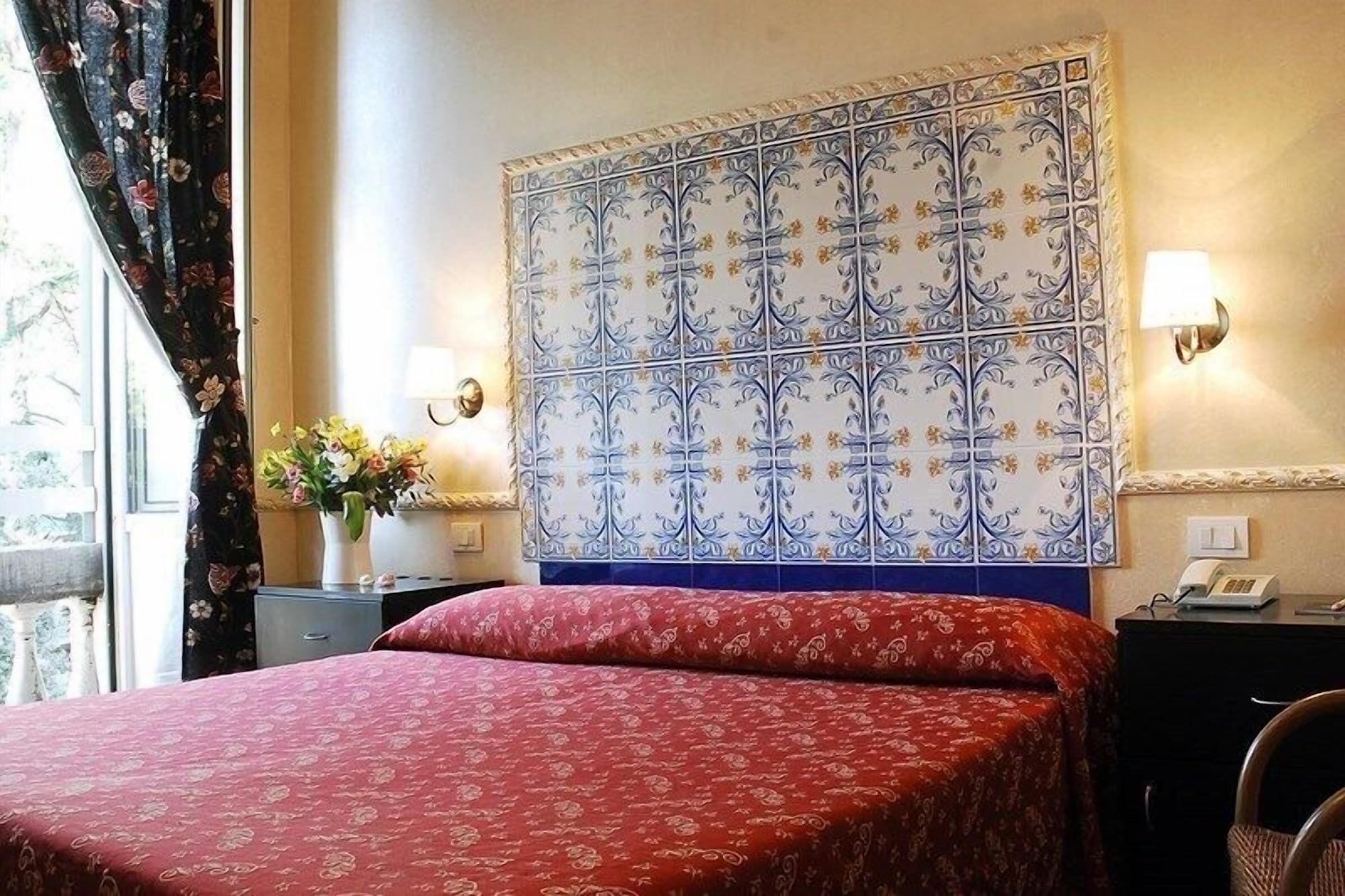 Hotel Picasso ローマ エクステリア 写真