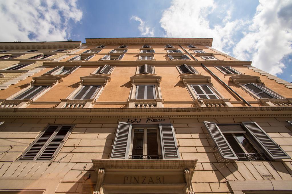 Hotel Picasso ローマ エクステリア 写真